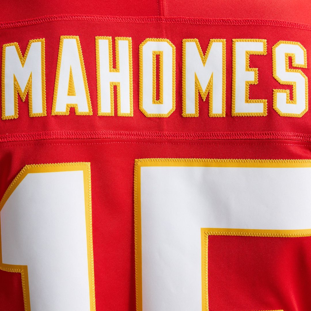 Patrick Mahomes Kansas City Chiefs Vapor F.U.S.E. Stitched Limited Jersey - White